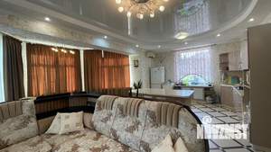 Дом 307м², 2-этажный, участок 8 сот.