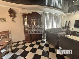 Дом 300м², 2-этажный, участок 10 сот.