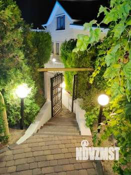 Коттедж 234м², 2-этажный, участок 11 сот.