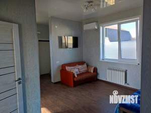 Дом 72м², 2-этажный, участок 6 сот.