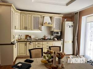 Коттедж 234м², 2-этажный, участок 11 сот.