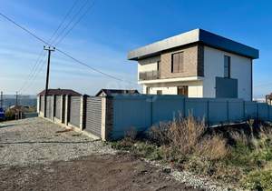 Дом 258м², 3-этажный, участок 7 сот.