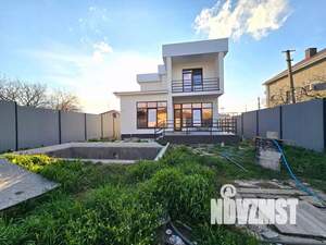 Дом 210м², 2-этажный, участок 6 сот.