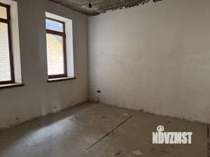 Дом 650м², 3-этажный, участок 6 сот.