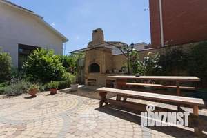 Дом 200м², 2-этажный, посуточно, 