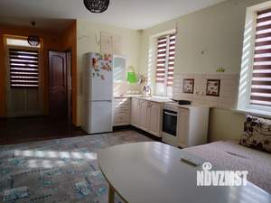 Таунхаус 90м&sup2;, 2-этажный, на длительный срок, 