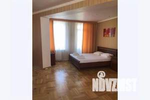 Дом 194м&sup2;, 4-этажный, посуточно, 