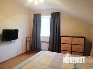 Дом 60м&sup2;, 3-этажный, посуточно, 