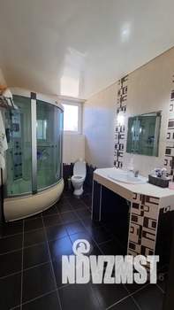 Дом 200м&sup2;, 2-этажный, посуточно, 