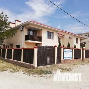 Дом 100м&sup2;, 2-этажный, посуточно, 