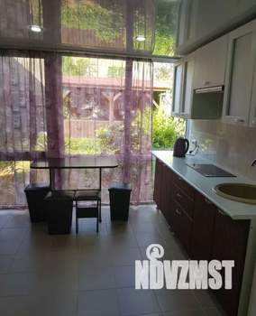 Дом 60м&sup2;, 2-этажный, посуточно, 