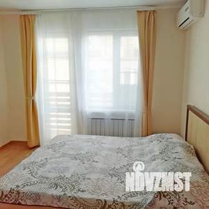 Дом 120м&sup2;, 2-этажный, посуточно, 