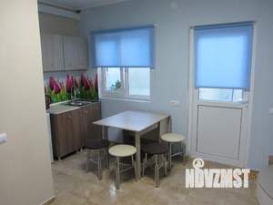 Дом 45м&sup2;, 2-этажный, посуточно, 