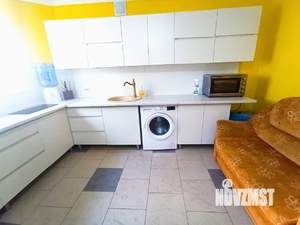 Коттедж 140м&sup2;, 1-этажный, на длительный срок, 