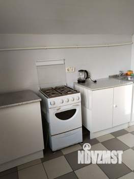 Дом 250м&sup2;, 3-этажный, на длительный срок, 