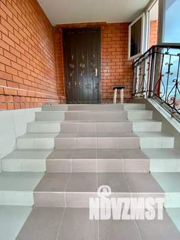 Дом 650м&sup2;, 3-этажный, посуточно, 