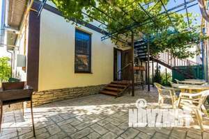 Дом 150м&sup2;, 2-этажный, посуточно, 