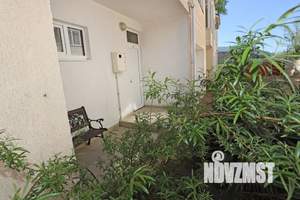 Дом 210м&sup2;, 3-этажный, посуточно, 