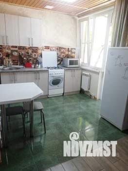 Дом 35м&sup2;, 1-этажный, посуточно, 