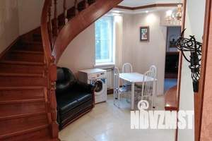 Дом 120м&sup2;, 2-этажный, посуточно, 