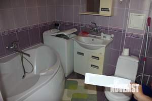 Дом 477м&sup2;, 3-этажный, посуточно, 