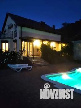 Дом 160м&sup2;, 2-этажный, посуточно, 