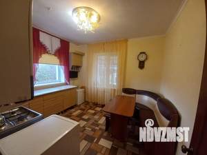 Дом 60м², 2-этажный, на длительный срок, 