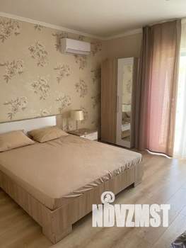 Дом 130м&sup2;, 3-этажный, посуточно, 