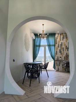 Дом 236м&sup2;, 2-этажный, на длительный срок, 