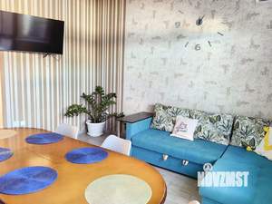 Дом 110м&sup2;, 2-этажный, посуточно, 