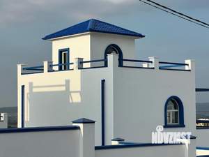 Коттедж 160м², 3-этажный, на длительный срок, 