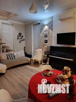 Дом 130м&sup2;, 2-этажный, посуточно, 