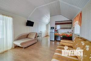 Дом 28м&sup2;, 2-этажный, посуточно, 