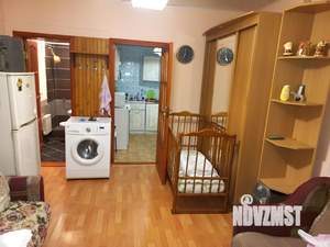 Дом 42м&sup2;, 2-этажный, на длительный срок, 