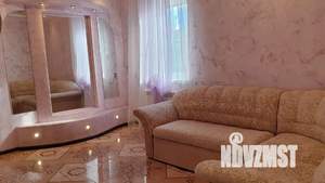 Дом 200м², 2-этажный, посуточно, 