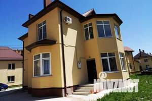 Дом 100м&sup2;, 2-этажный, посуточно, 