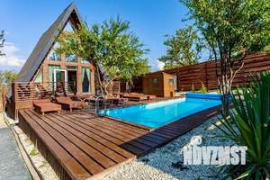 Дом 108м&sup2;, 3-этажный, посуточно, 