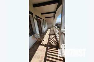 Дом 370м&sup2;, 2-этажный, посуточно, 