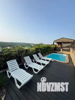 Дом 170м&sup2;, 3-этажный, посуточно, 