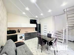 Дом 100м&sup2;, 2-этажный, посуточно, 