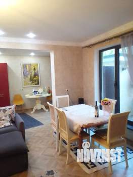 Дом 250м&sup2;, 3-этажный, посуточно, 