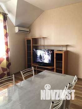 Дом 65м&sup2;, 2-этажный, посуточно, 