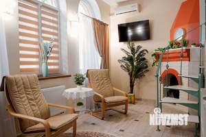 Дом 60м&sup2;, 2-этажный, посуточно, 