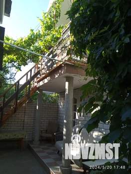 Дом 35м&sup2;, 2-этажный, посуточно, 