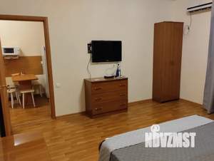 Дом 60м&sup2;, 3-этажный, посуточно, 