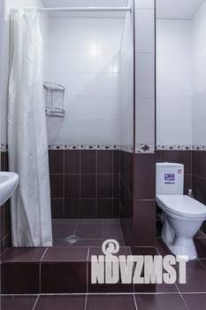 Дом 40м&sup2;, 3-этажный, посуточно, 