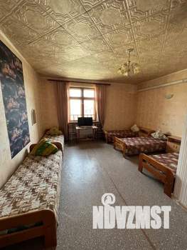 Дом 300м&sup2;, 2-этажный, посуточно, 