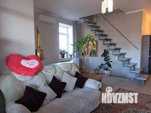 Дом 90м&sup2;, 2-этажный, на длительный срок, 