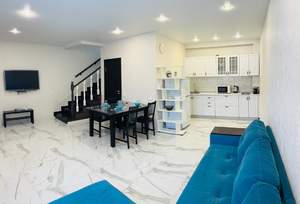 Дом 80м&sup2;, 2-этажный, на длительный срок, 