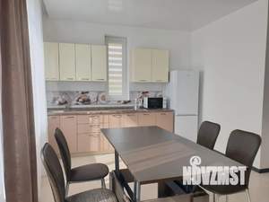 Дом 130м&sup2;, 2-этажный, посуточно, 